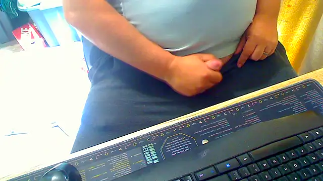 Snapshot of latexsub75 chatting on February 2026 02:37:01 AM latexsub75 online show from February 2026 02:37:01 AM