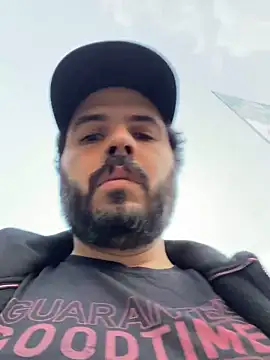 uto857 online show from February 2026 11:31:02 PM