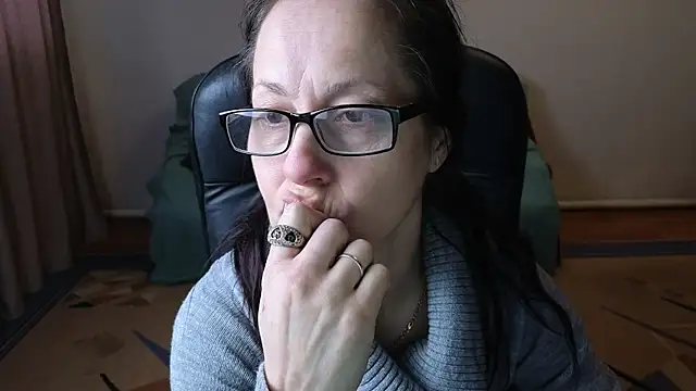 Snapshot of Ronda_Roni chatting on January 2026 06:51:02 AM Ronda Roni online show from January 2026 06:51:02 AM