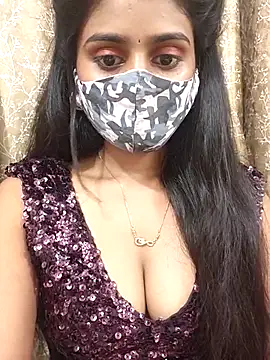 Aanya hotty online show from September 2025 05:57:02 PM