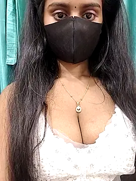 Aanya hotty online show from March 2026 05:49:01 PM