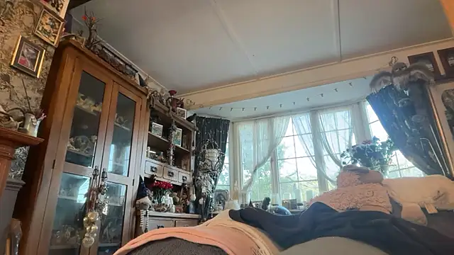 poggles online show from March 2026 07:19:02 AM