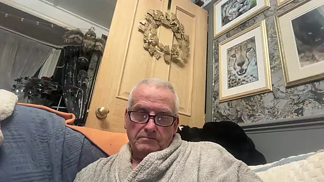 poggles online show from March 2026 07:25:01 PM