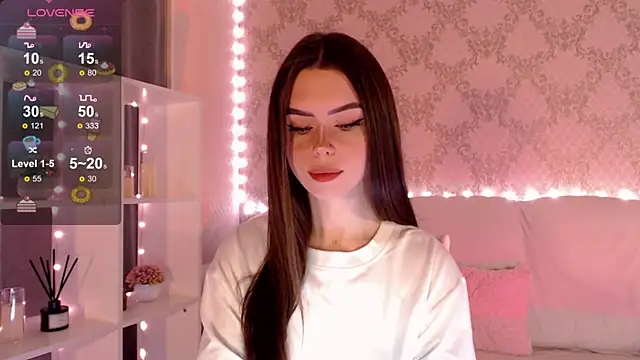 HolyMiax online show from September 2025 03:17:01 AM