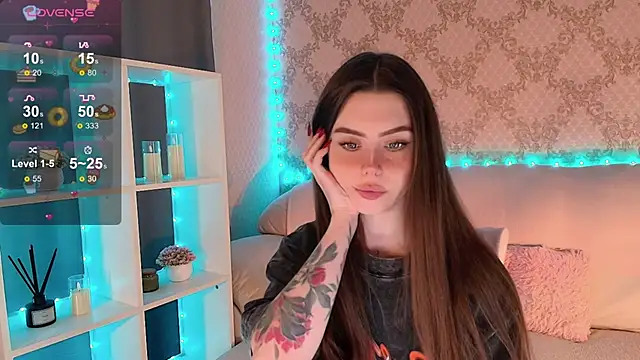 HolyMiax online show from May 2026 03:24:02 AM