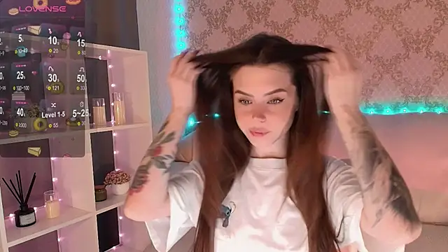 HolyMiax online show from May 2026 03:58:02 AM
