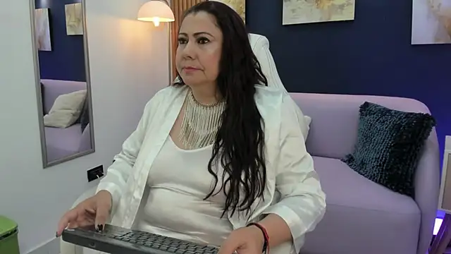 EmmaJhomson online show from May 2026 12:45:02 PM