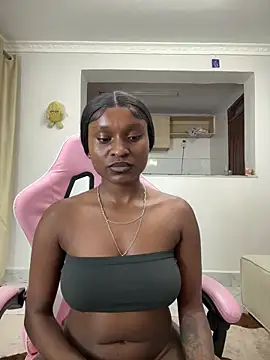 Lil-shawrie online show from April 2026 07:23:02 PM