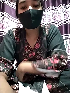 Snapshot of Rubaiya1 chatting on October 2025 07:21:02 PM Rubaiya1 online show from October 2025 07:21:02 PM