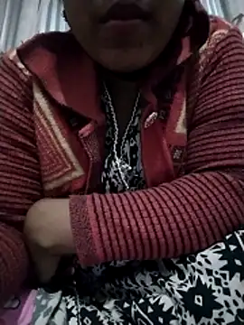 Snapshot of Rubaiya1 chatting on January 2026 07:39:01 PM Rubaiya1 online show from January 2026 07:39:01 PM