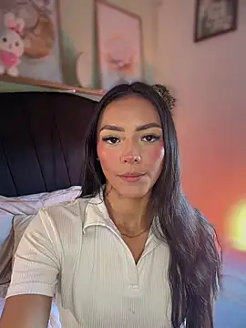 im-isabella online show from July 2026 09:31:02 PM