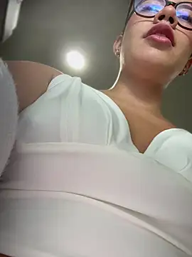 sara calderon online show from May 2026 11:29:02 AM