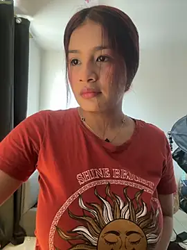 Snapshot of indialatin chatting on November 2025 04:51:02 PM indialatin online show from November 2025 04:51:02 PM