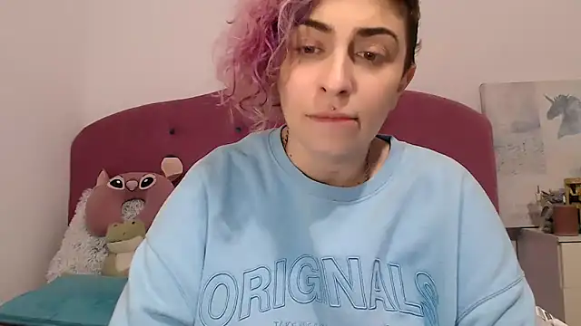 Snapshot of AAARUNY chatting on November 2025 07:02:01 PM AAARUNY online show from November 2025 07:02:01 PM