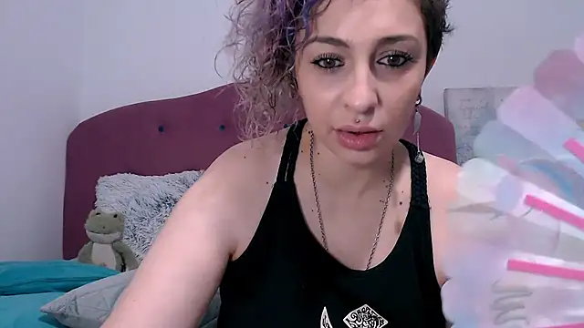 Snapshot of AAARUNY chatting on January 2026 11:26:01 AM AAARUNY online show from January 2026 11:26:01 AM