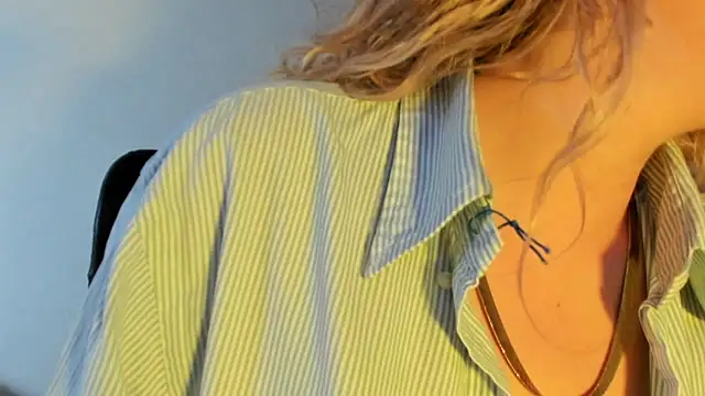 Pamela Squirtt online show from February 2026 01:07:02 PM