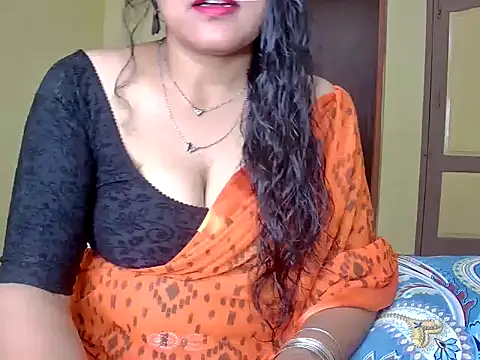 Snapshot of MasTANIYA chatting on September 2025 05:35:01 PM MasTANIYA online show from September 2025 05:35:01 PM