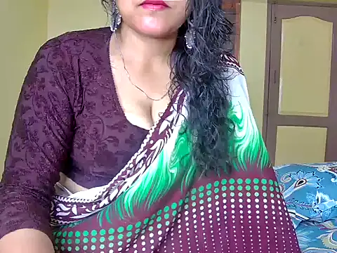 Snapshot of MasTANIYA chatting on October 2025 10:38:01 PM MasTANIYA online show from October 2025 10:38:01 PM