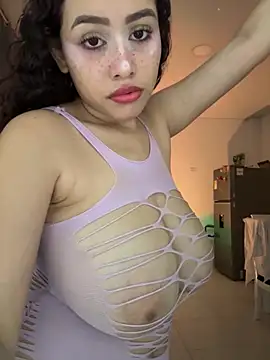 Snapshot of 18_salo chatting on October 2025 04:18:02 AM 18 salo online show from October 2025 04:18:02 AM