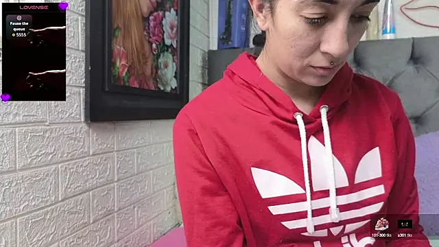 SALOME KORLAND online show from September 2025 06:18:02 PM