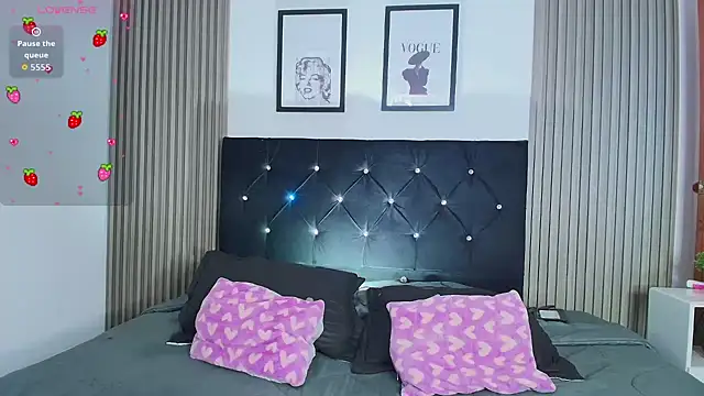 ashlycarteer online show from December 2025 06:59:02 PM