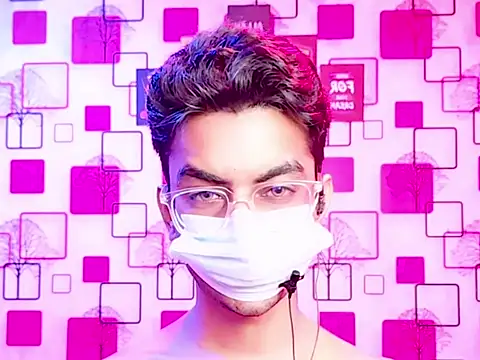 ChiseledCharm online show from September 2025 09:14:02 PM