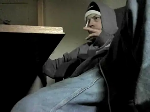 Snapshot of skateboy78 chatting on March 2025 11:51:01 AM skateboy78 online show from March 2025 11:51:01 AM