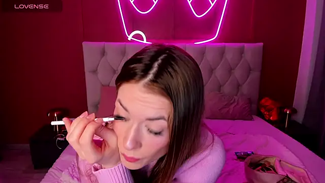 StacyWells online show from February 2026 01:28:02 AM