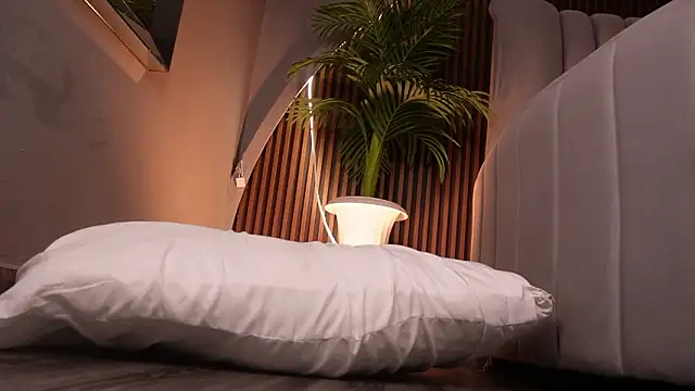 KatlynRous online show from February 2026 02:53:01 AM