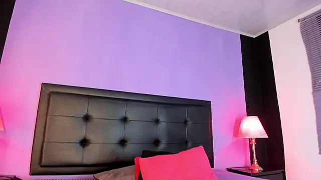 GreciaFox1 online show from May 2026 12:12:02 PM