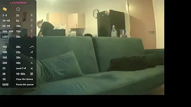 avamaxwell online show from April 2026 06:16:02 PM