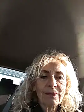 Snapshot of clarabell4 chatting on April 2026 06:44:01 AM clarabell4 online show from April 2026 06:44:01 AM