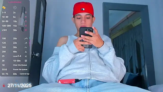 Snapshot of Sebax_Young chatting on November 2025 08:55:01 PM Sebax Young online show from November 2025 08:55:01 PM