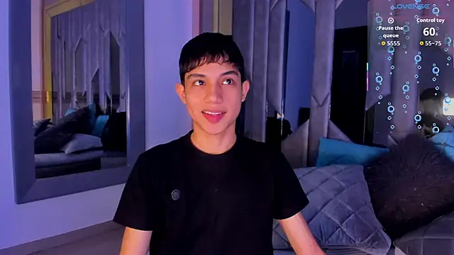 Sebax Young online show from May 2026 08:25:01 PM