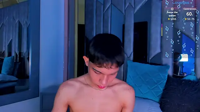 Sebax Young online show from May 2026 04:17:02 AM