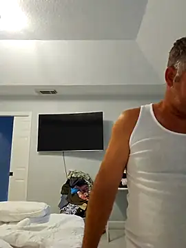 cubanitofeliz40 online show from September 2025 11:21:02 AM