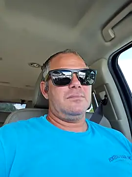 cubanitofeliz40 online show from September 2025 05:51:02 PM