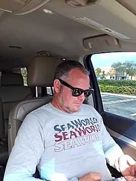 cubanitofeliz40 online show from February 2026 08:04:02 PM