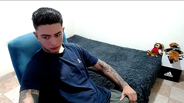 santii ss online show from October 2025 04:24:02 PM