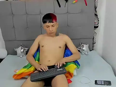 Snapshot of jake_hott1 chatting on October 2025 01:09:01 PM jake hott1 online show from October 2025 01:09:01 PM