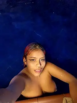 Yessica Lopezz online show from September 2025 12:33:01 AM