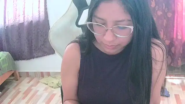 honeysweet111 online show from October 2025 05:21:02 PM