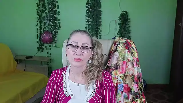 Habibi Honeyy online show from October 2025 04:53:02 AM