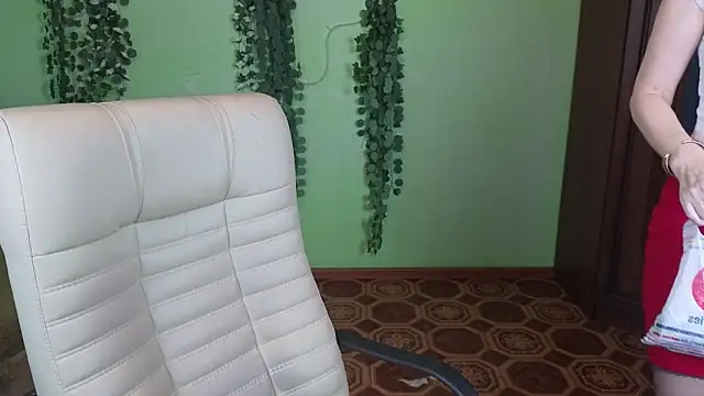 Habibi Honeyy online show from November 2025 10:57:02 AM