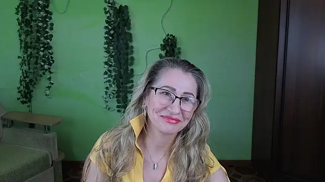 Habibi Honeyy online show from May 2026 01:06:01 PM