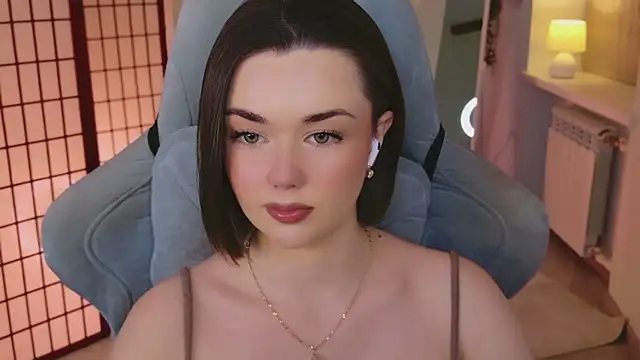 AvaFlower online show from March 2026 03:00:01 PM