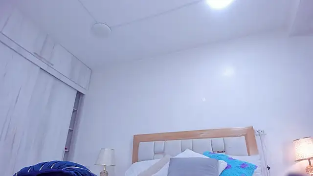 megan rous  online show from November 2025 03:06:01 AM