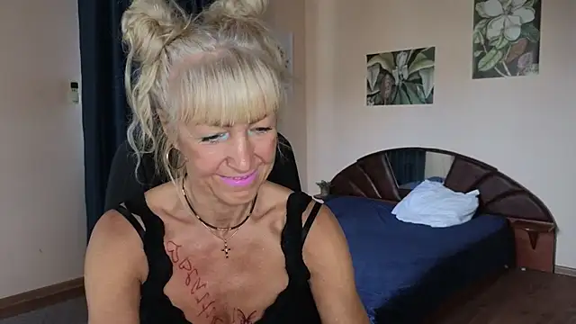 Laura Gol online show from September 2025 05:34:01 AM