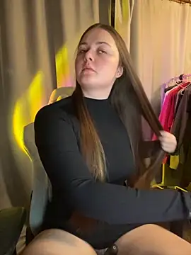 Snapshot of Cuty_Kitty chatting on October 2025 12:52:02 AM Cuty Kitty online show from October 2025 12:52:02 AM