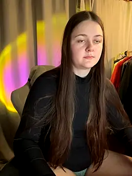 Snapshot of Cuty_Kitty chatting on October 2025 01:43:02 PM Cuty Kitty online show from October 2025 01:43:02 PM